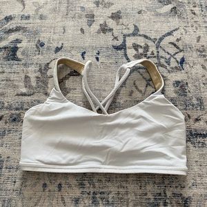lululemon free to be sports bra
